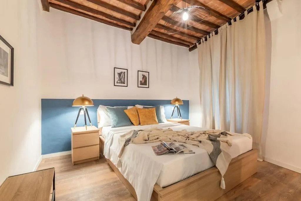 Horse Apartment Nel Centro Di Siena 0*,  Włochy