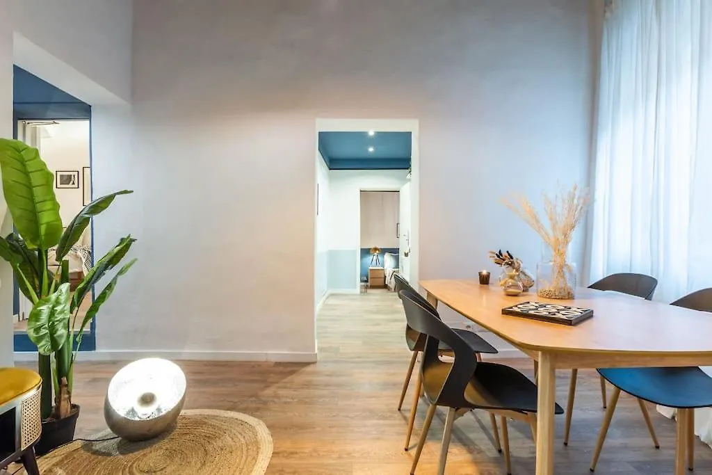 Horse Apartment Nel Centro Di Siena 0*,